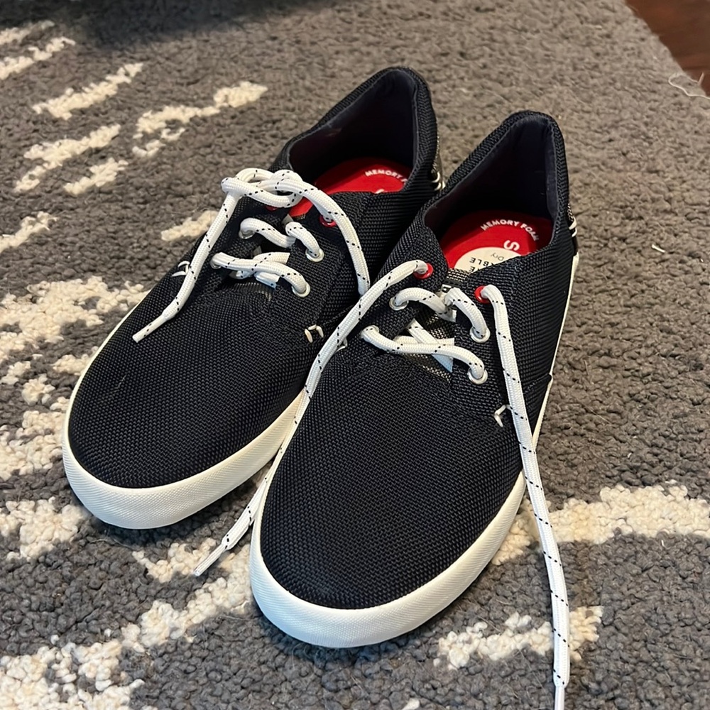 Sperry kid size 4 navy boat shoes new